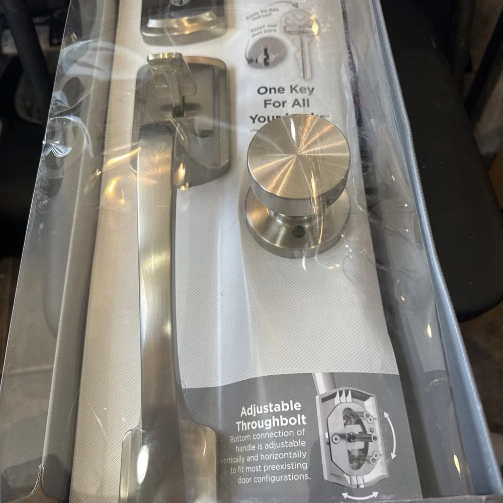 Kwikset Prague Satin Nickel Entry Door‎ Handleset Round Pismo Knob 98180-025